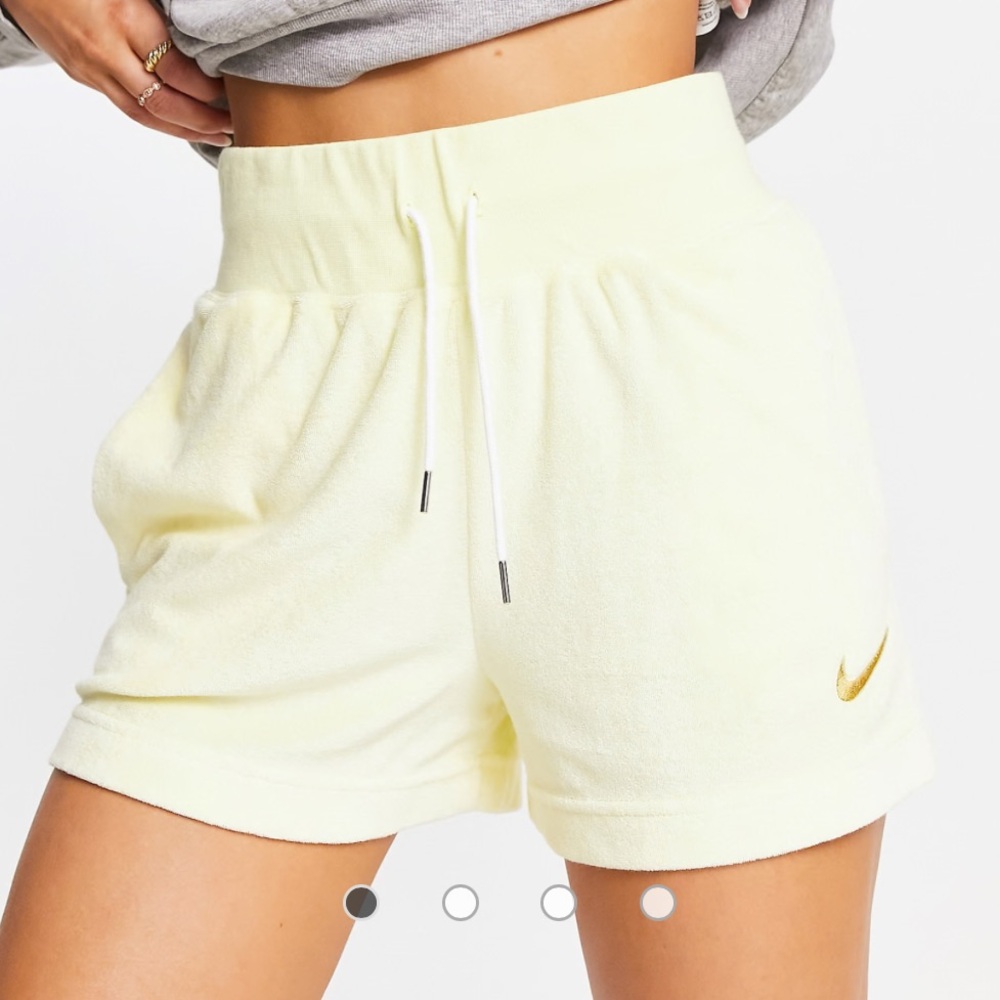 NEW Nike Sportswear Women Terry Cloth Shorts Pale Yellow Gold Swoosh Mid Rise 3"